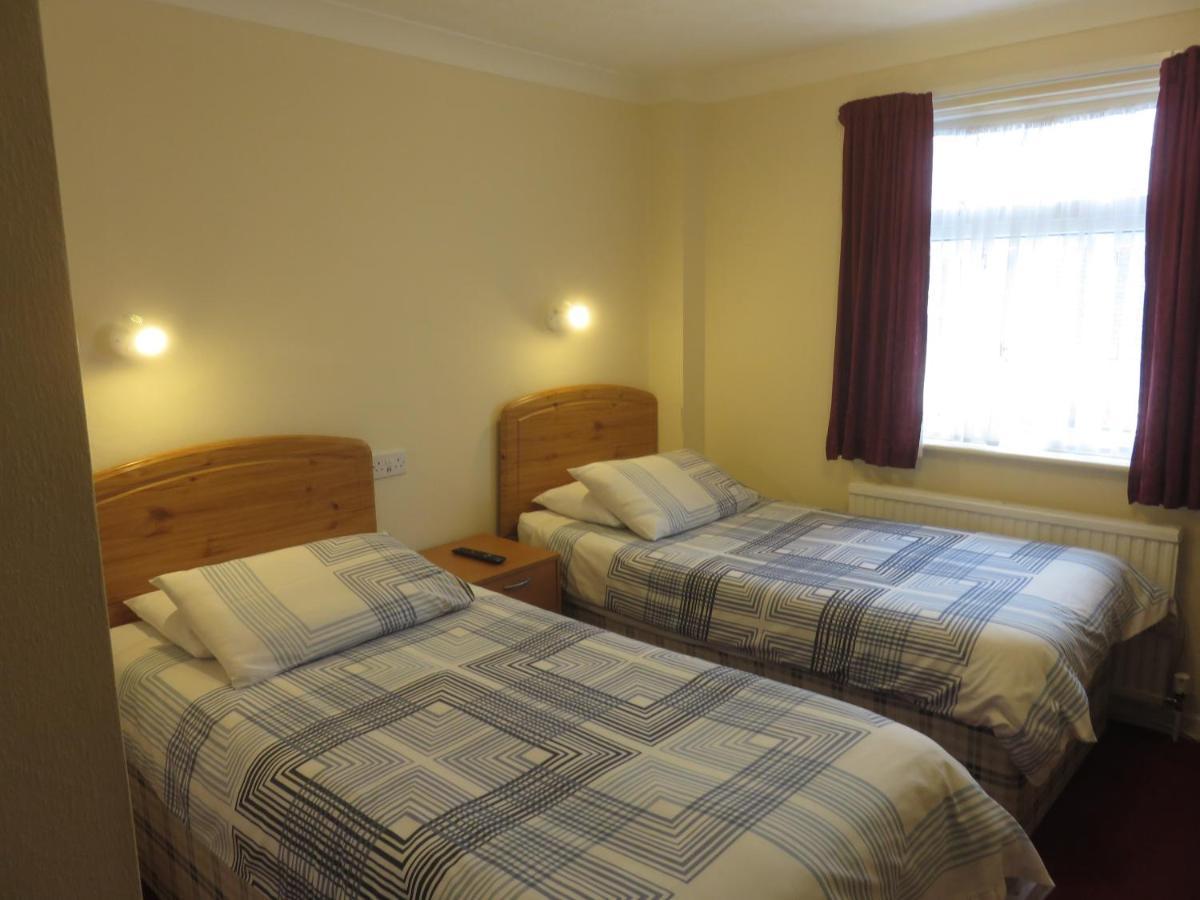 Lamplighter Guesthouse Plymouth Rum bild